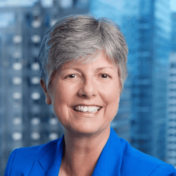 Valerie Mann Image